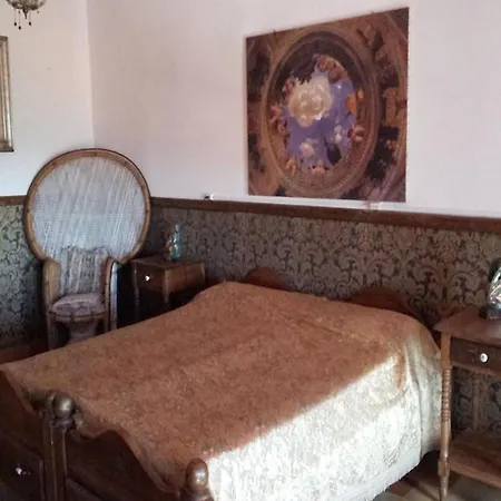 بيت ضيافة Castello Dei Diamanti