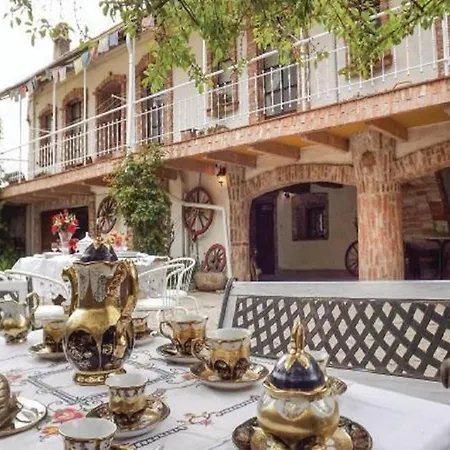 Castello Dei Diamanti بيت ضيافة